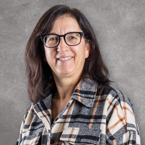 Giving Back to the Dakota CC Community